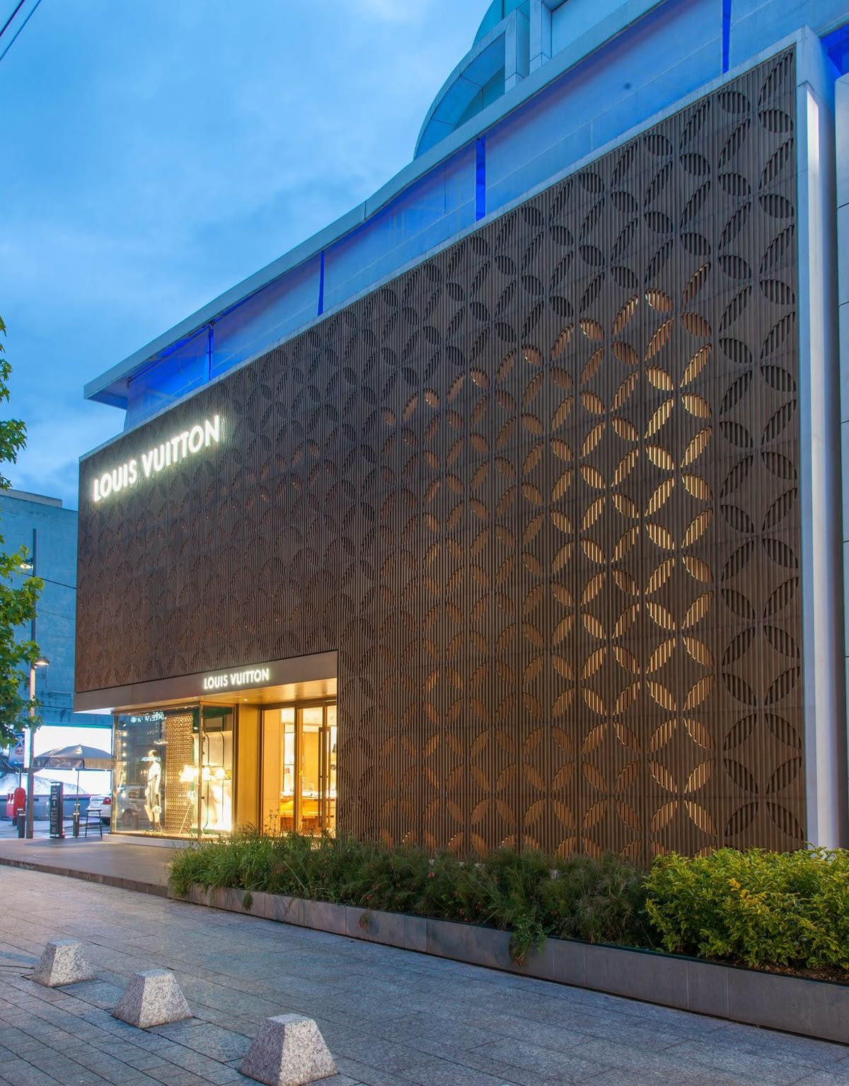 Secondary skin fasad bangunan dan plat konstruksi laser cutting Jakarta Timur